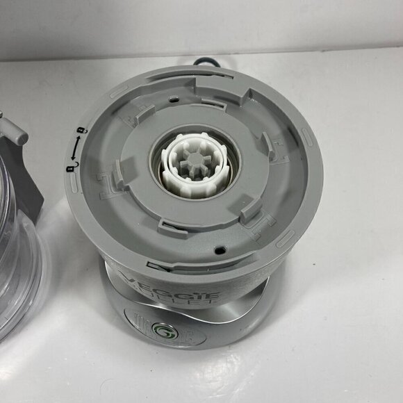 Magic Bullet Veggie Bullet VB-102 with Spiralizer Attachment - Tested Works - Picture 6 of 9